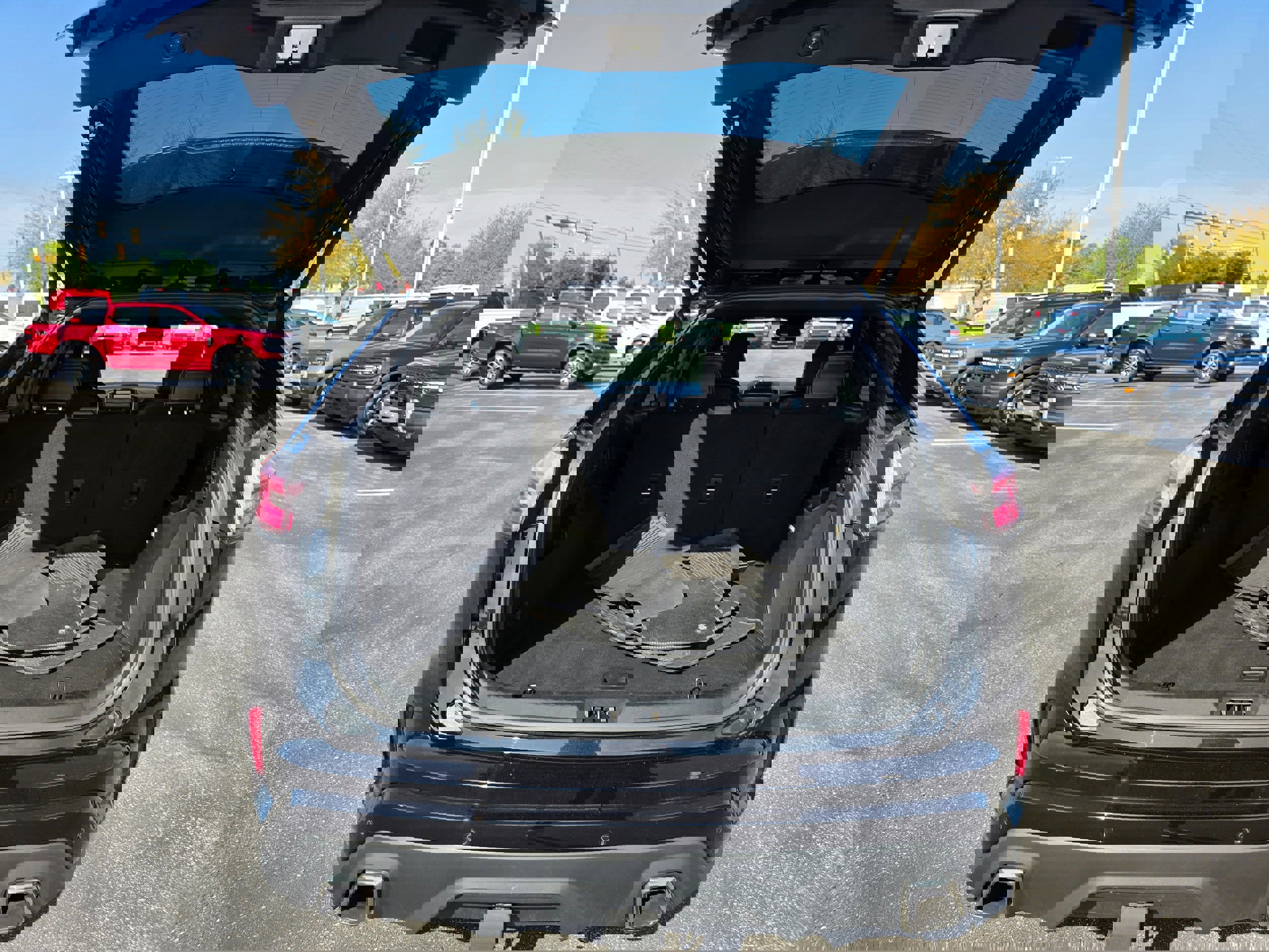 Used 2023 Ford Edge ST AWD/4WD image 9