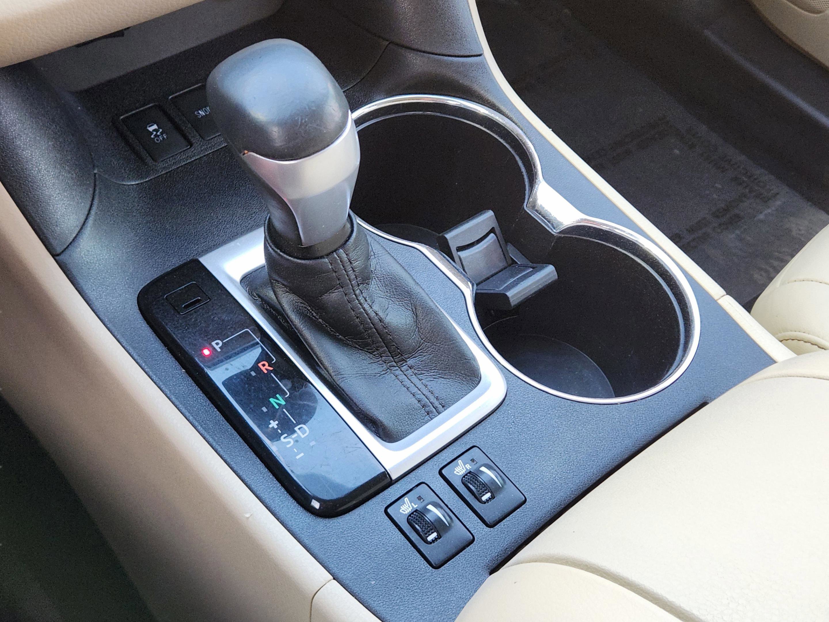 Used 2015 Toyota Highlander XLE image 13