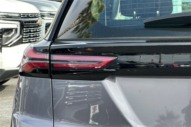 Certified 2022 Chevrolet Bolt EUV LT w/ Comfort Package image 44