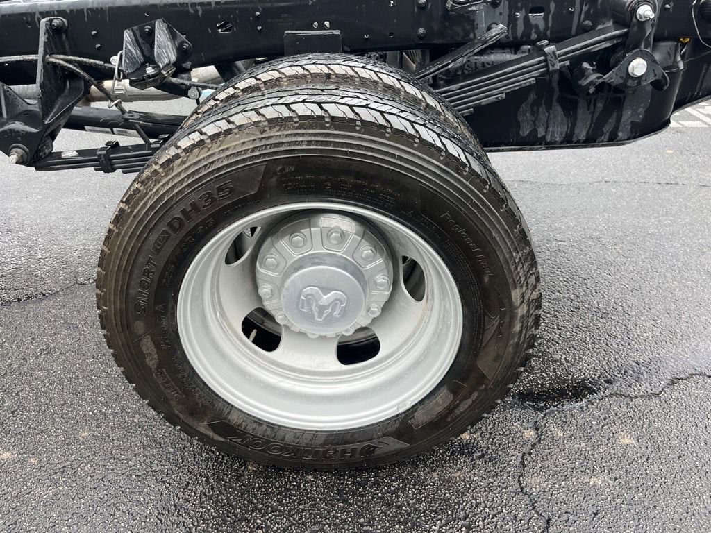 Used 2025 RAM 5500 Tradesman image 13