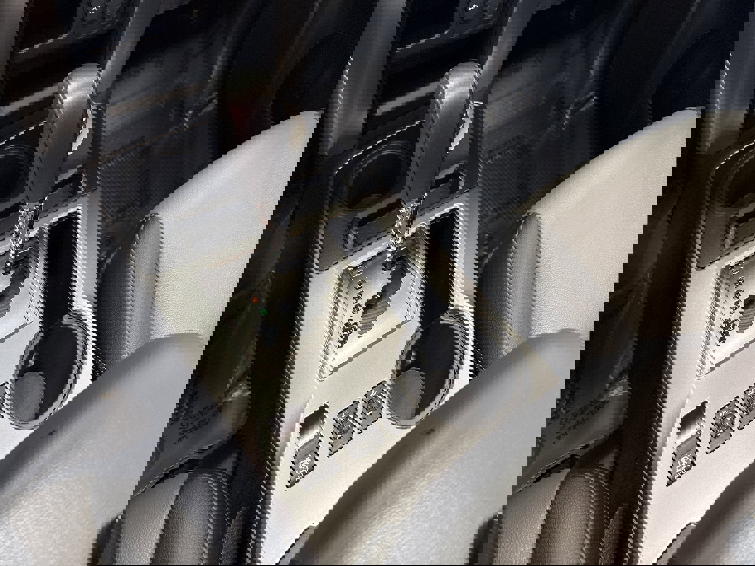 Used 2022 Toyota 4Runner SR5 Premium image 34