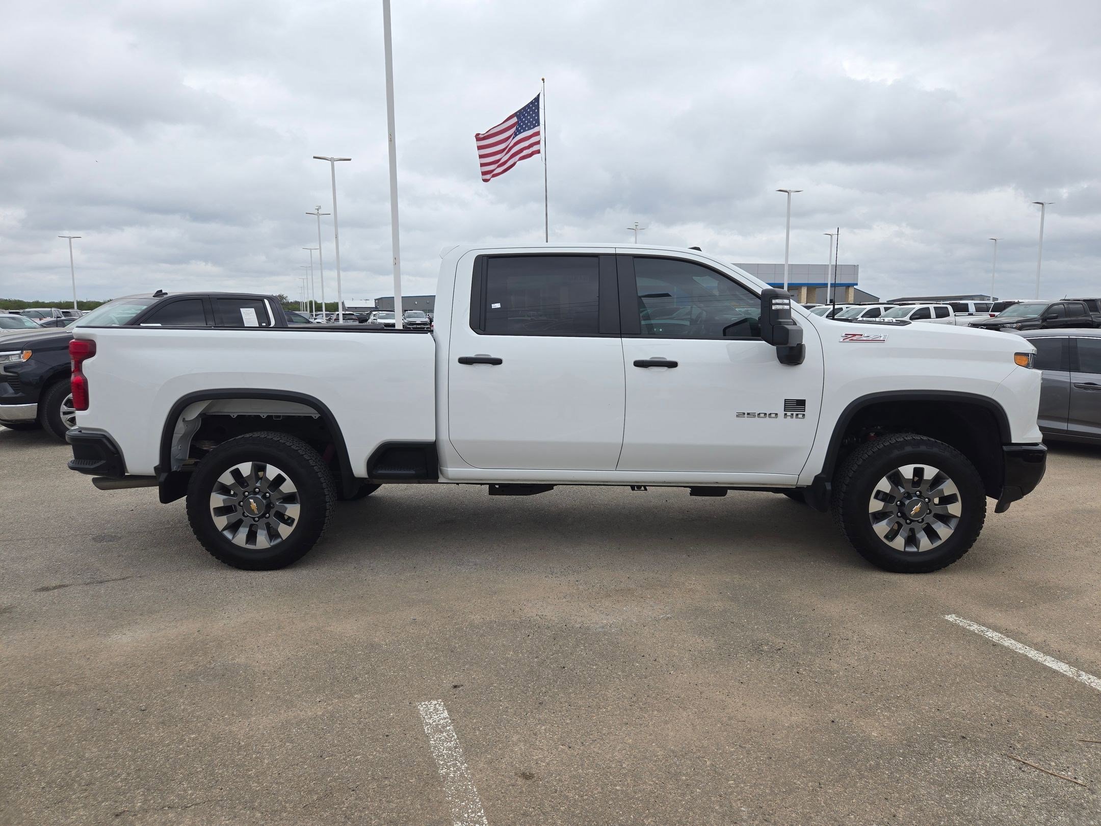 Certified 2025 Chevrolet Silverado 2500 Custom w/ Custom Value Package AWD/4WD image 2