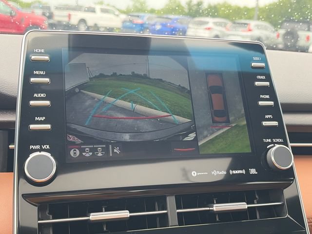 Used 2019 Toyota Avalon Limited FWD image 24