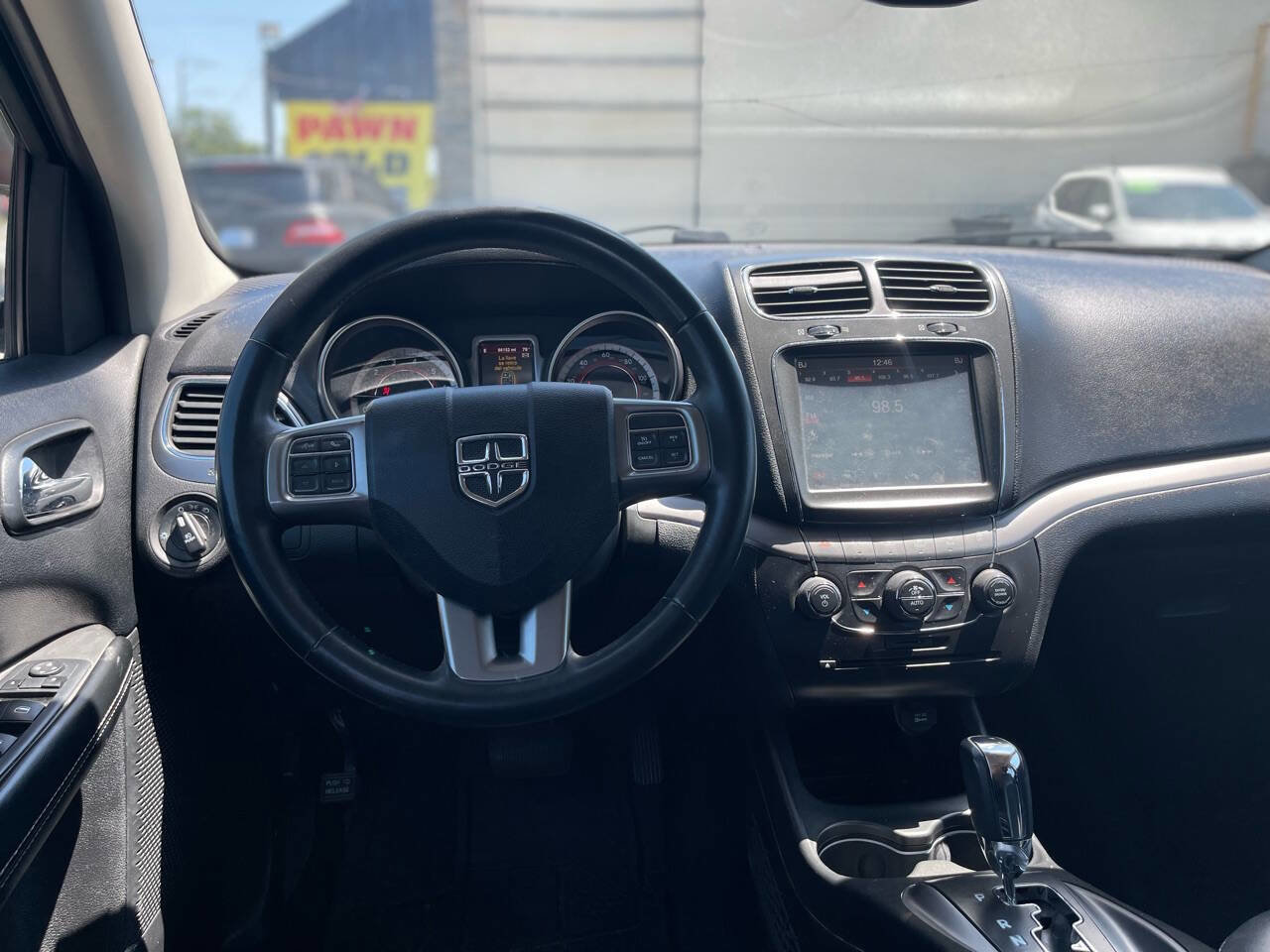 Used 2015 Dodge Journey Crossroad w/ Flexible Seating Group image 16