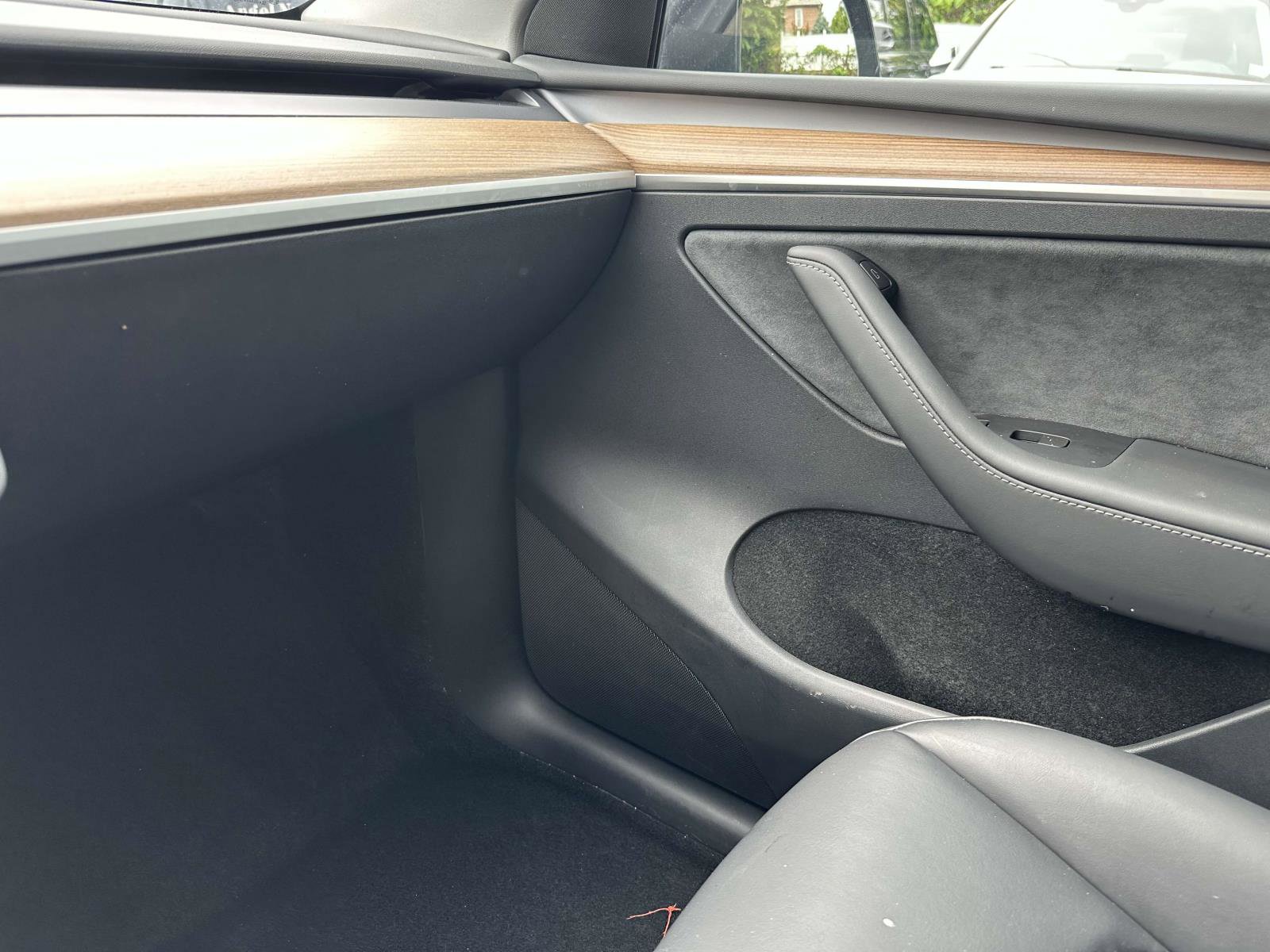 Used 2024 Tesla Model Y Long Range image 17