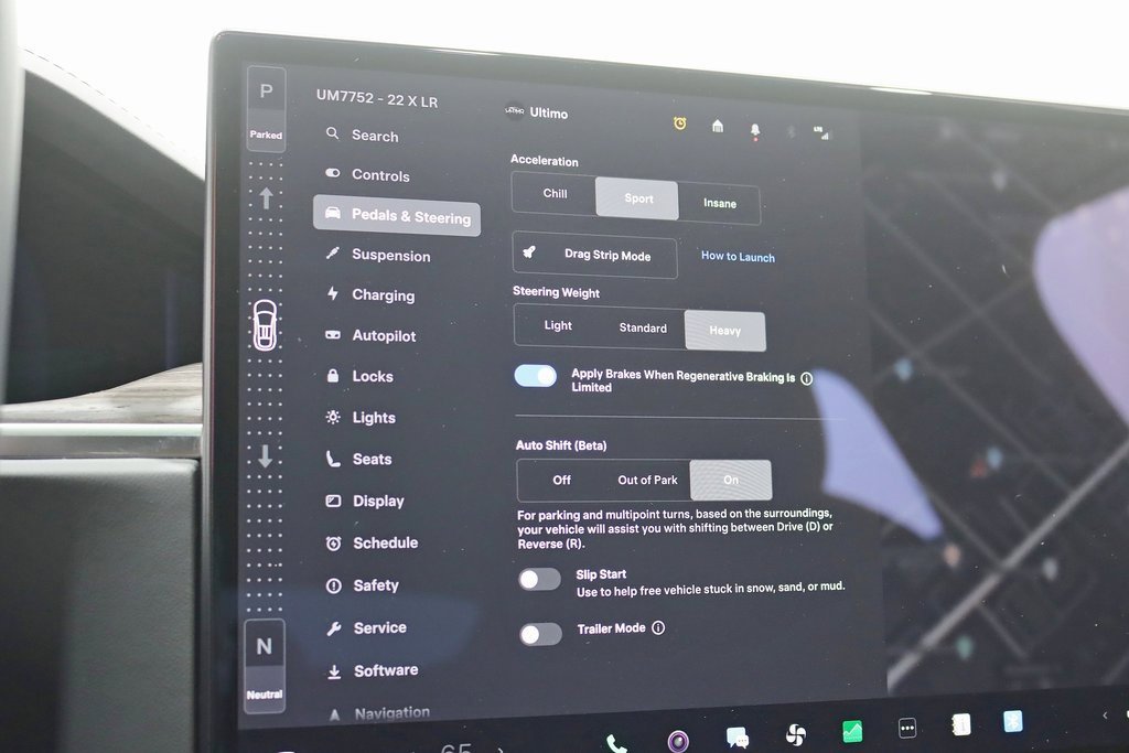 Used 2022 Tesla Model X image 19