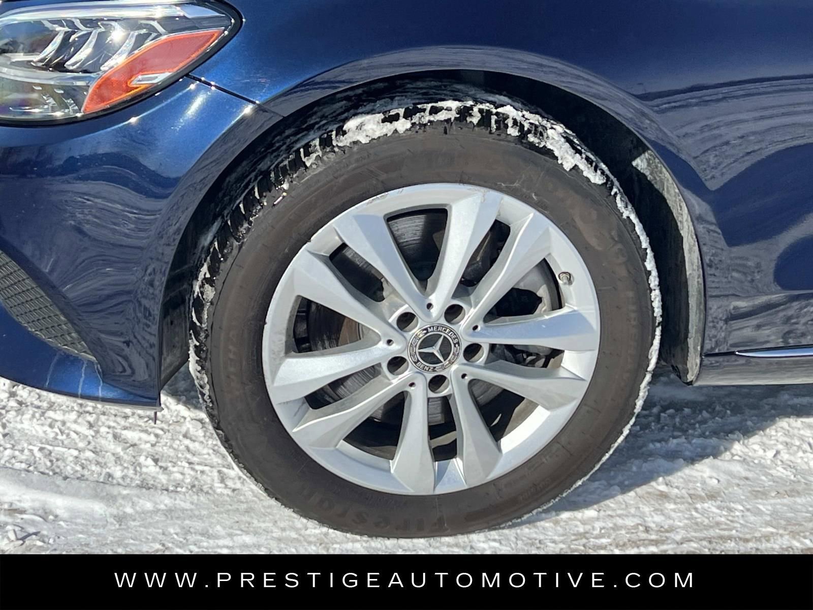 Used 2019 Mercedes-Benz C 300 4MATIC Sedan image 11