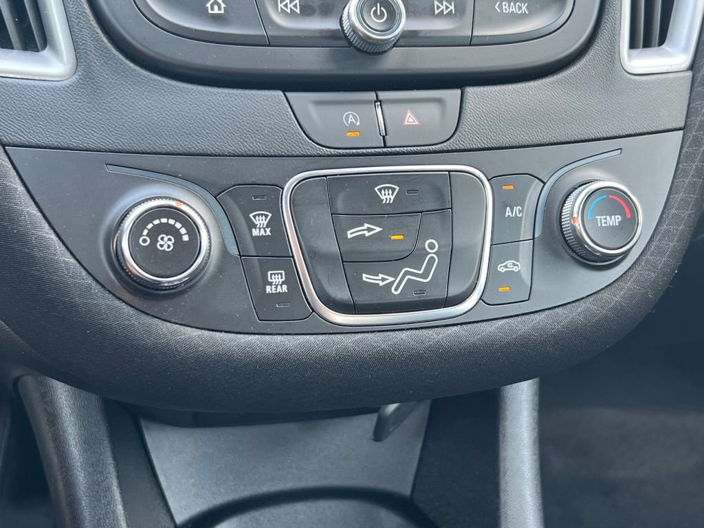 Used 2024 Chevrolet Malibu LS FWD image 22