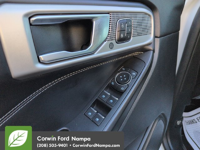 Used 2020 Ford Explorer ST w/ ST Street Pack AWD/4WD image 11