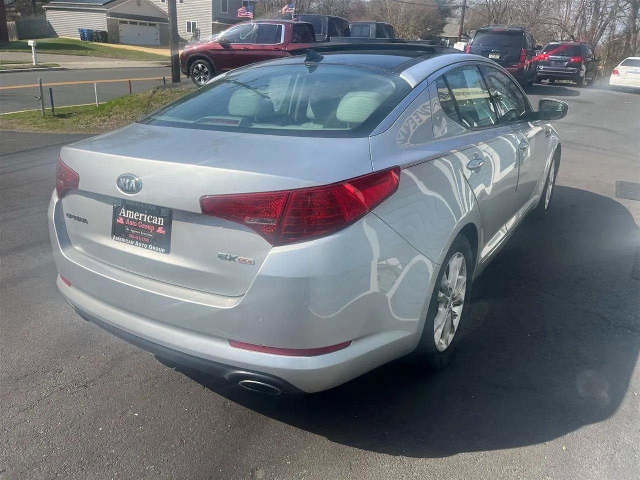 Used 2013 Kia Optima EX w/ Premium Pkg image 6