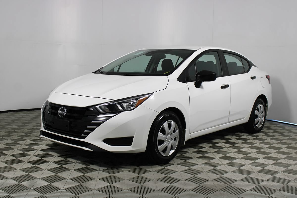 Used 2024 Nissan Versa S w/ Trunk Package FWD image 3