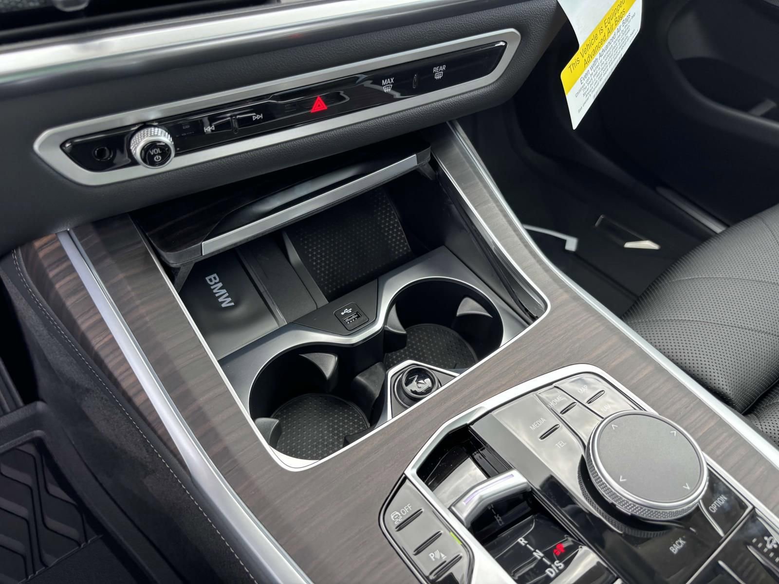 New 2026 BMW X7 xDrive40i w/ Premium Package image 22