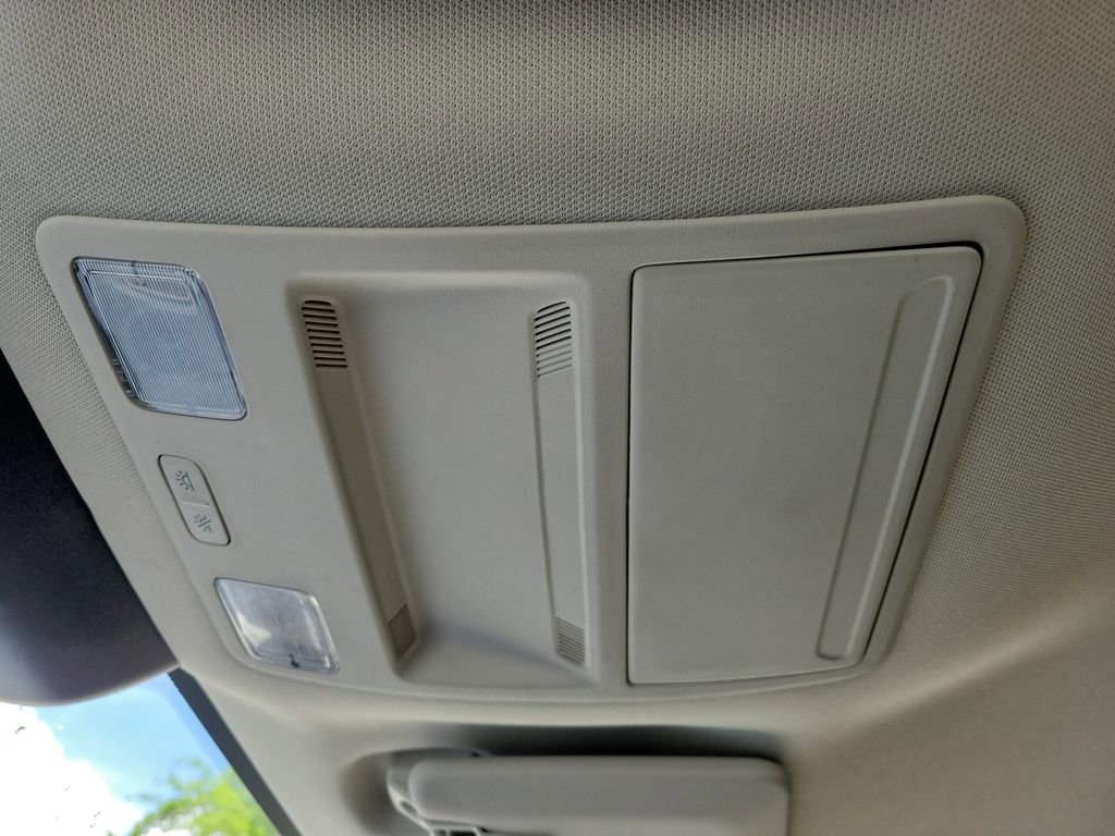 Used 2024 Ford Maverick Lariat image 28