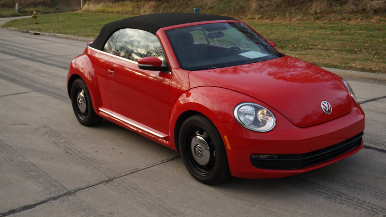 Used 2014 Volkswagen Beetle 2.5 image 34