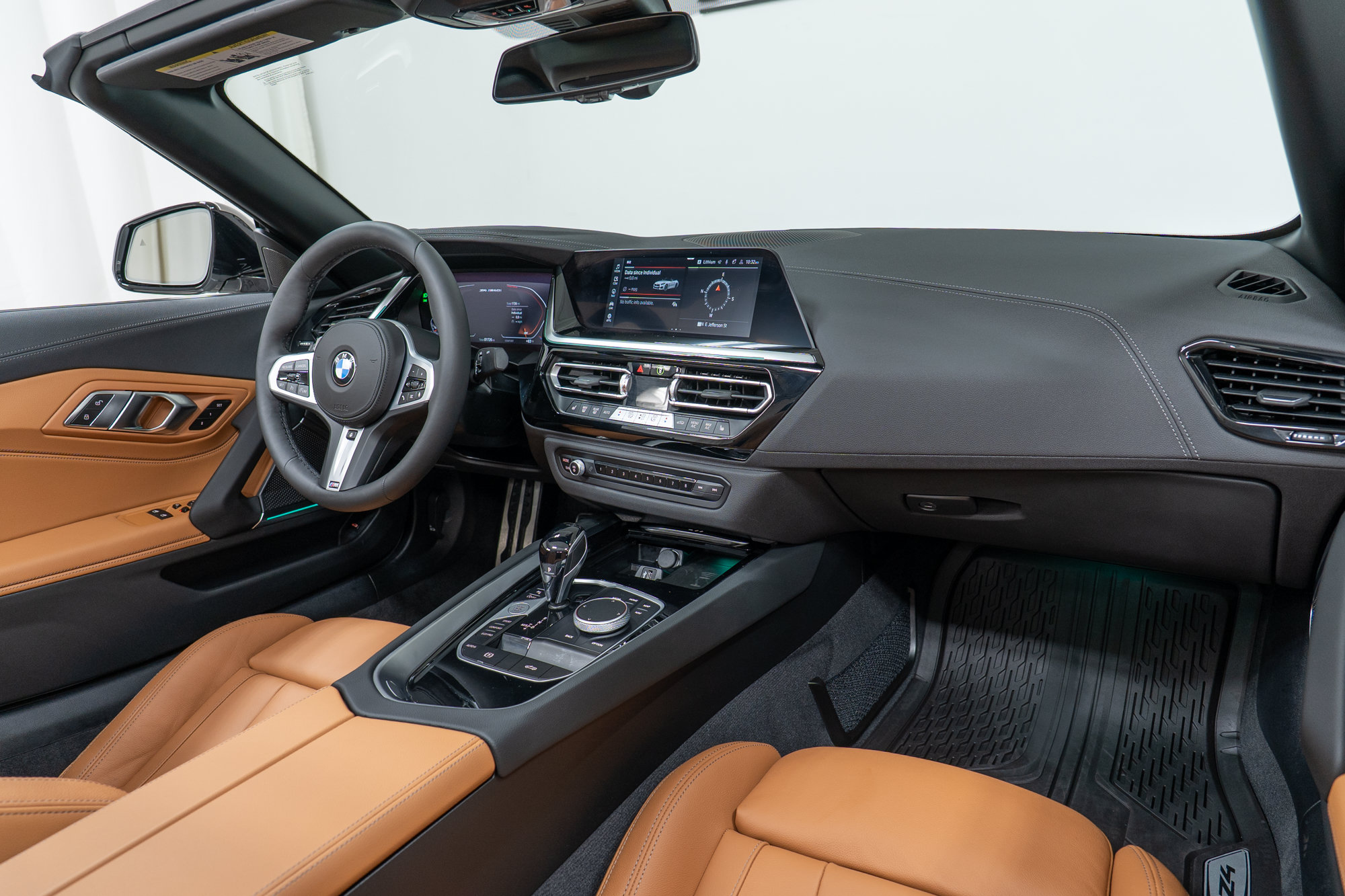 Used 2025 BMW Z4 M40i w/ Premium Package RWD image 15