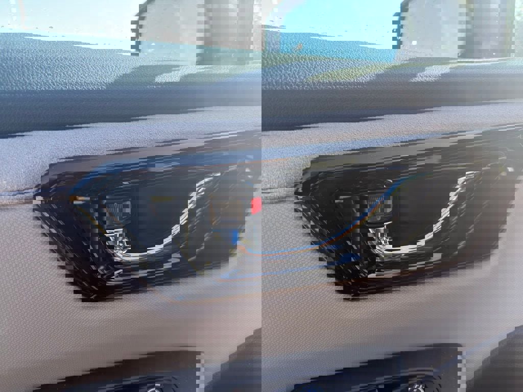 Used 2026 Subaru Forester Limited image 11