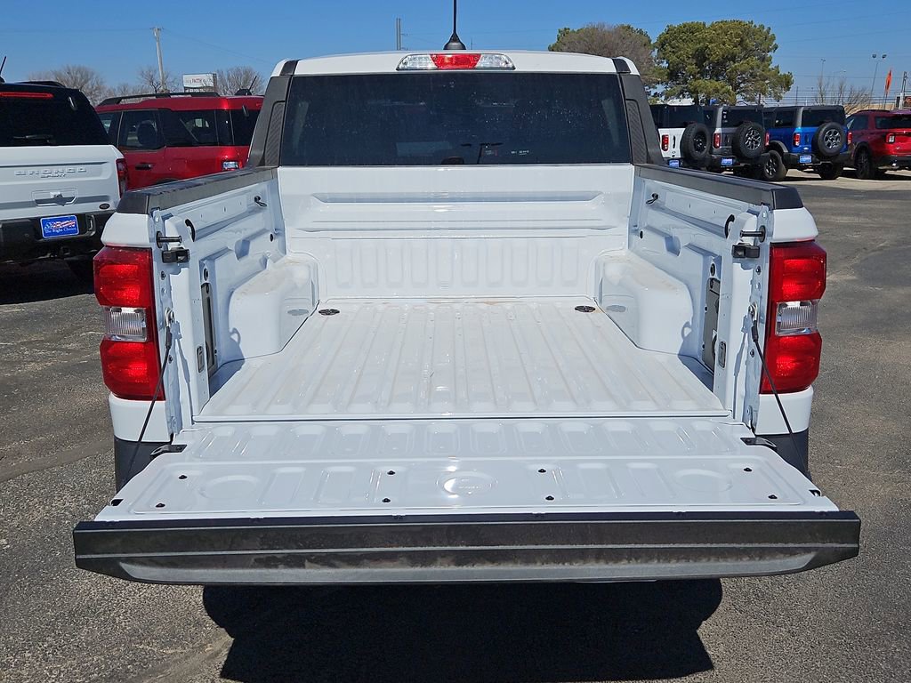 New 2026 Ford Maverick XLT image 18