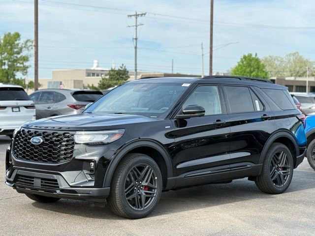 New 2026 Ford Explorer ST-Line w/ ST-Line Street Pack AWD/4WD image 38