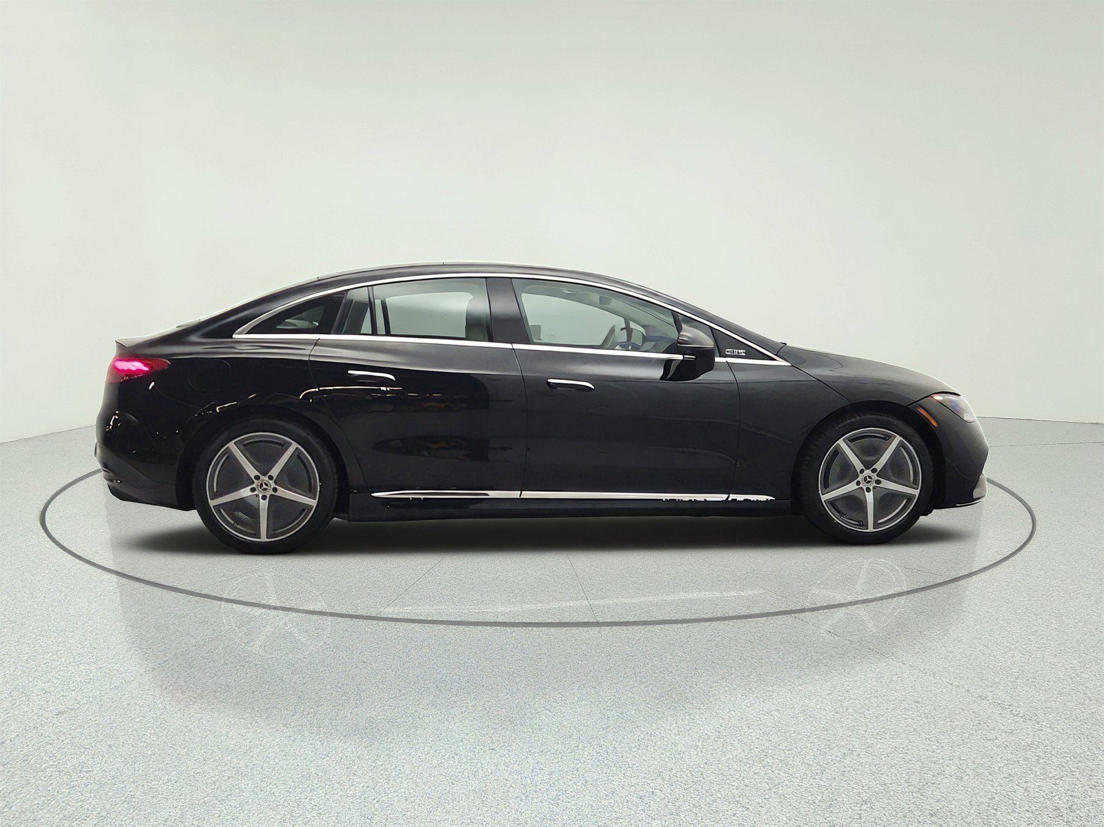 Certified 2023 Mercedes-Benz EQE 350+ 4MATIC Sedan image 4