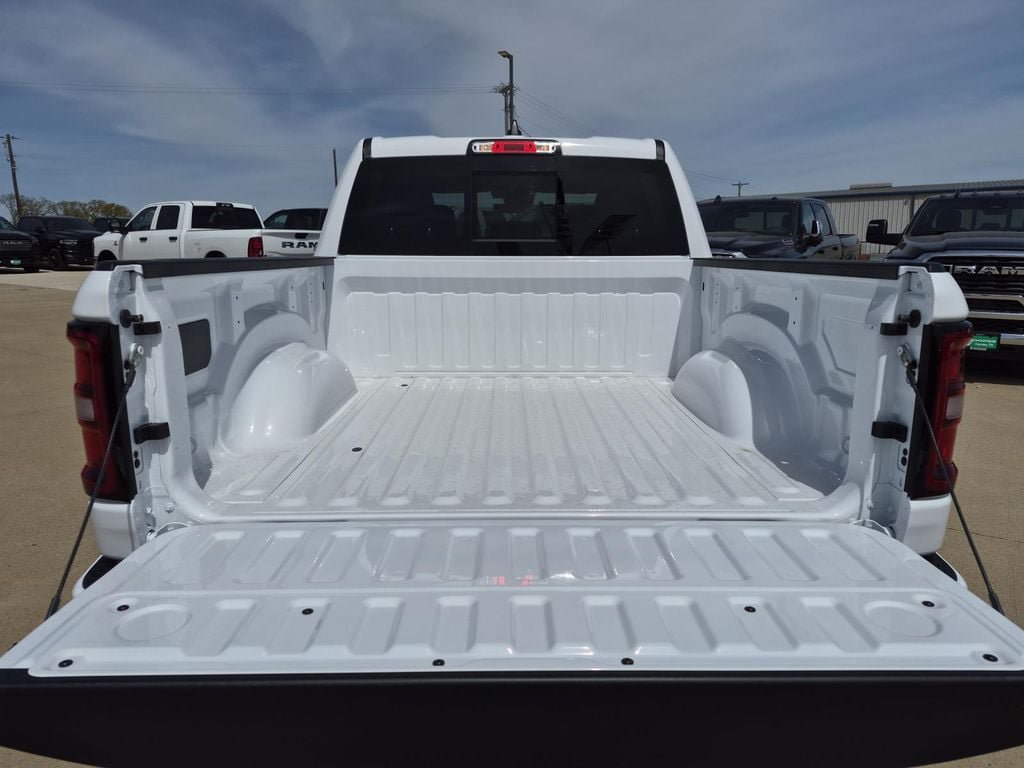 New 2026 RAM 1500 Lone Star AWD/4WD image 9