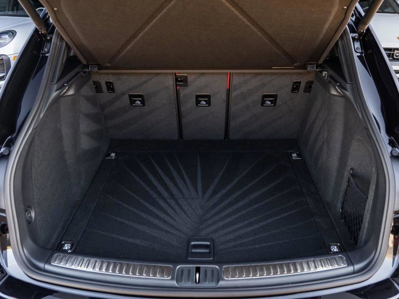 New 2026 Porsche Macan S image 81