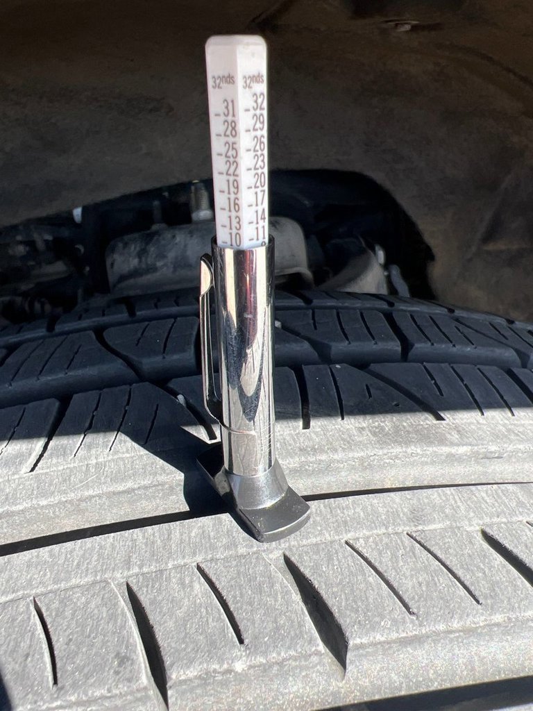 Used 2024 Jeep Grand Wagoneer Series III w/ Rear Seat Video Group 1 image 15