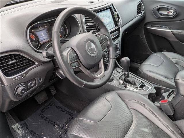 Used 2019 Jeep Cherokee Limited AWD/4WD image 10