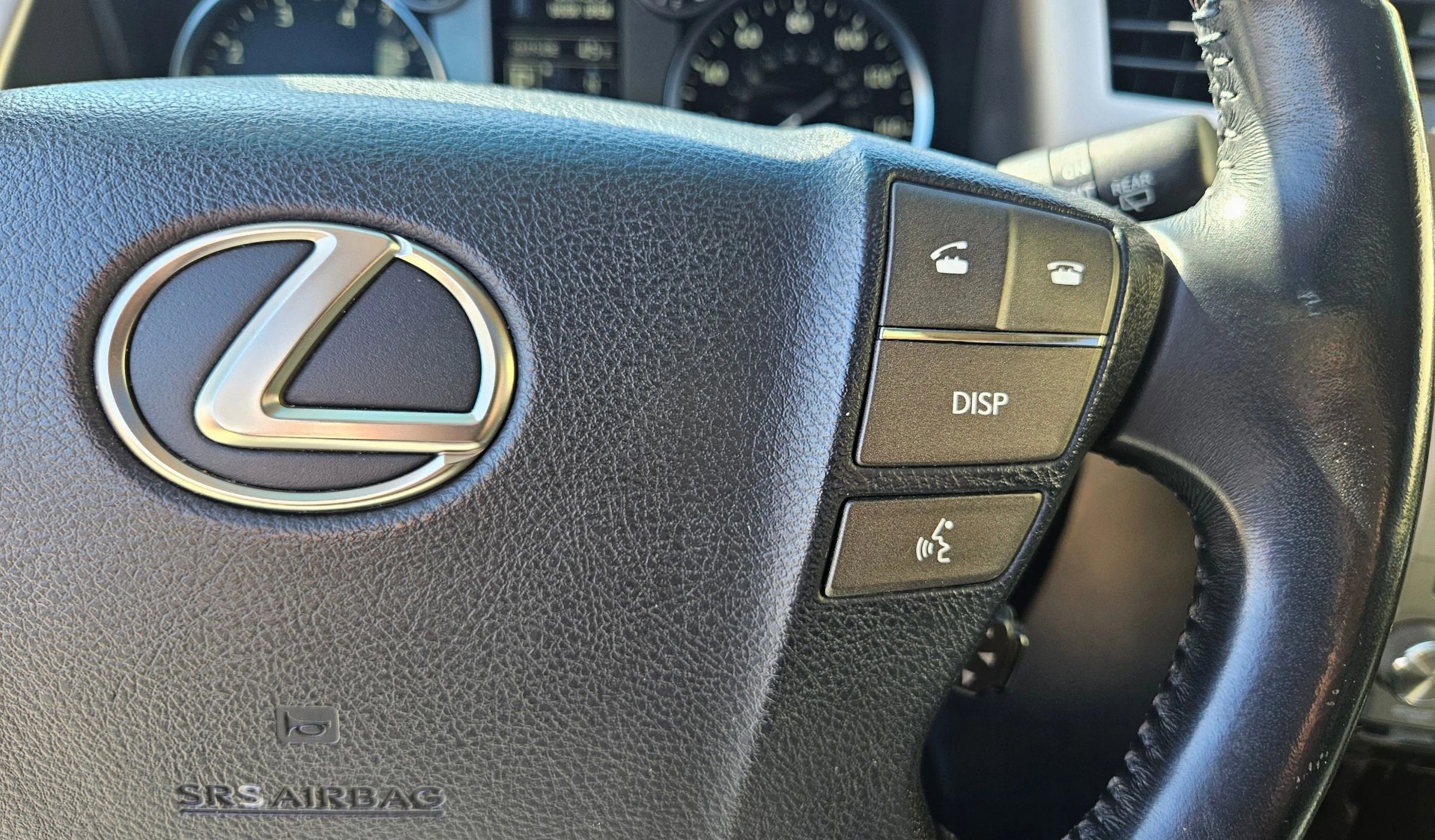 Used 2014 Lexus LX 570 4WD image 38