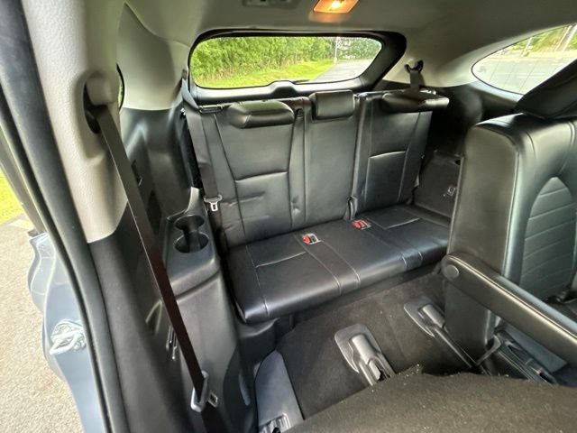 Used 2022 Toyota Highlander XLE AWD/4WD image 55
