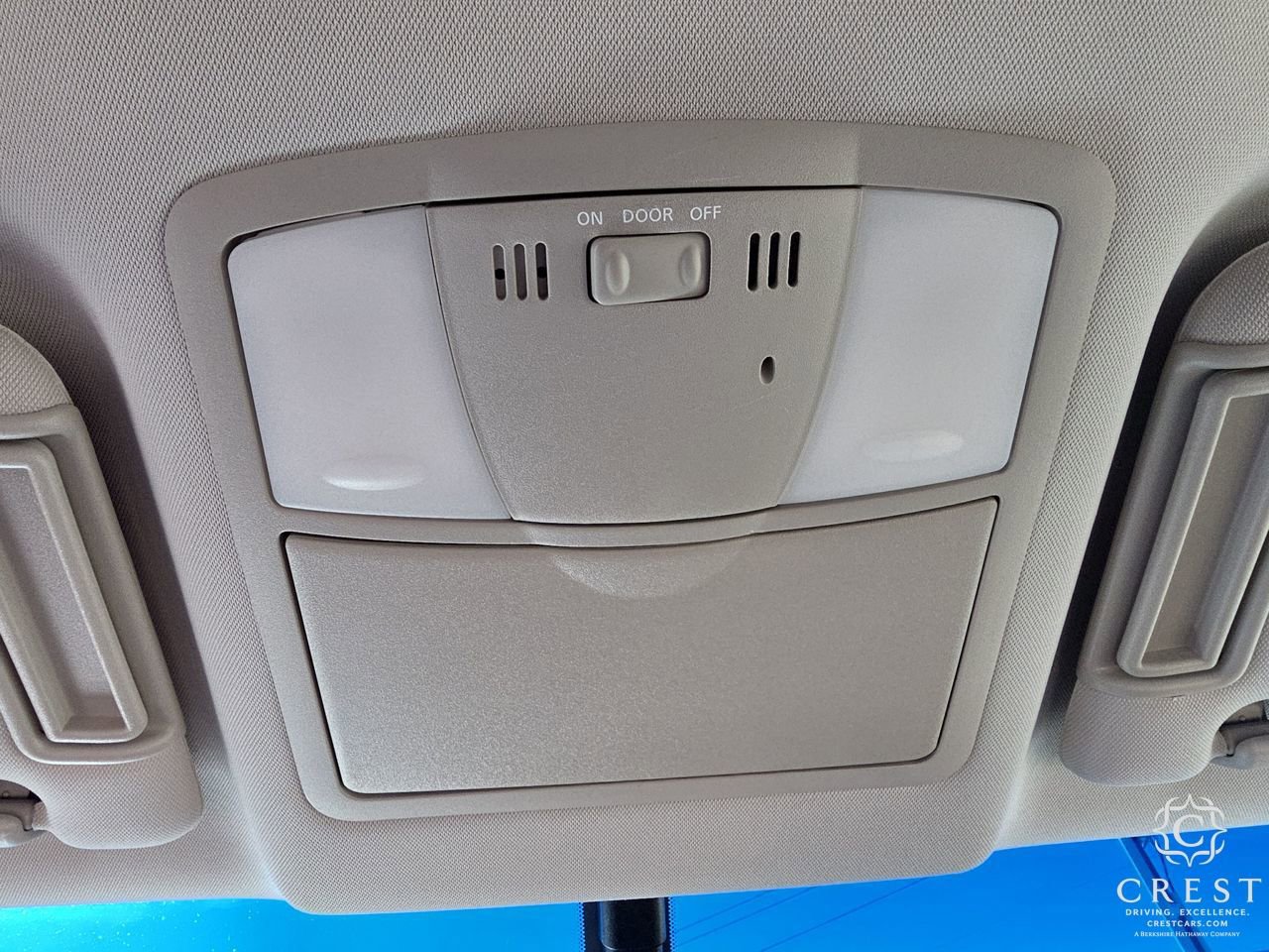 Used 2017 Nissan Armada SL image 22