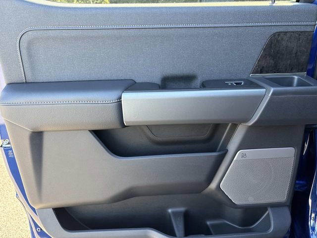 New 2026 Ford F250 Lariat w/ Black Appearance Package image 19