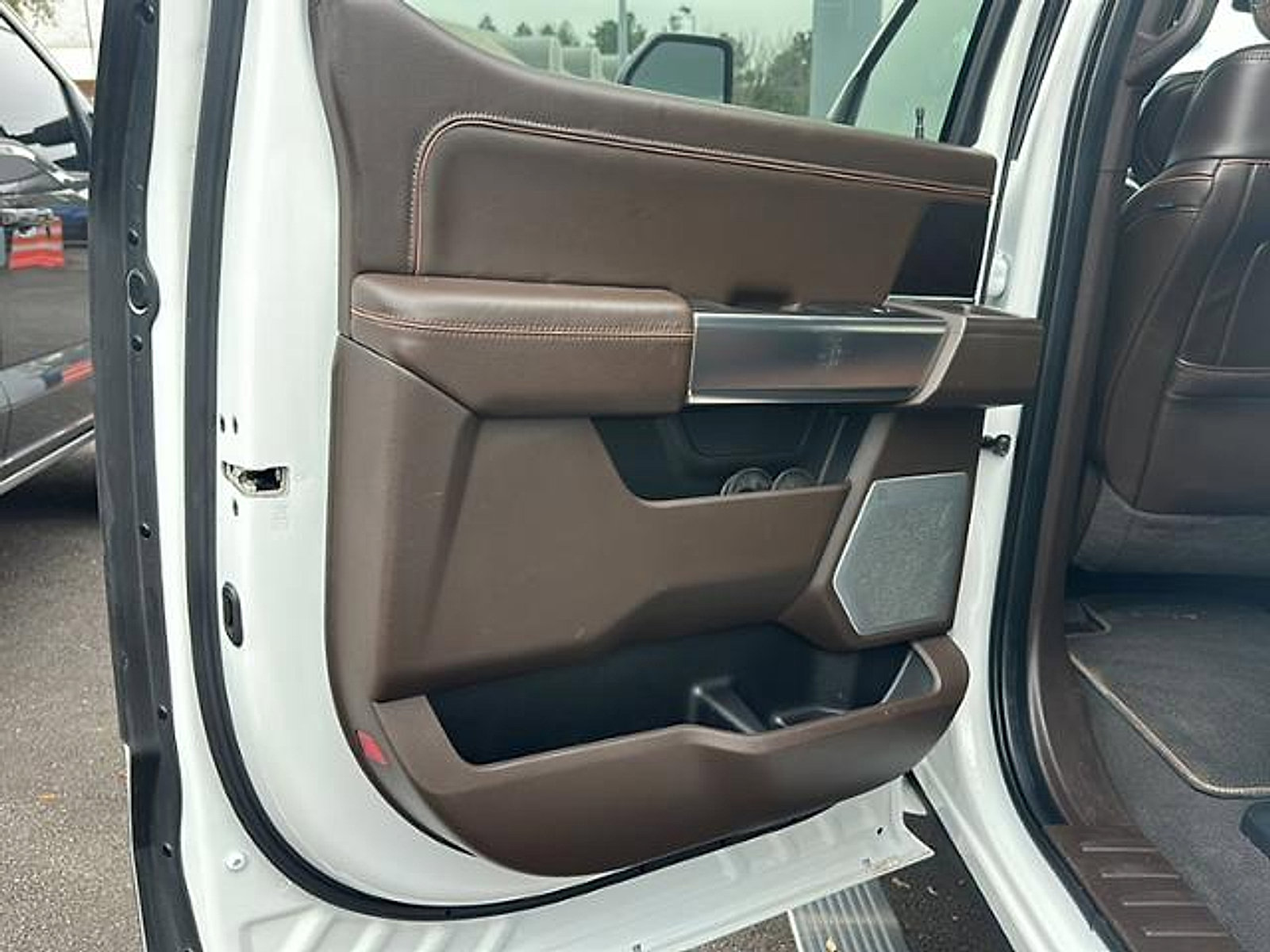 Used 2023 Ford F450 King Ranch w/ FX4 Off-Road Package image 16