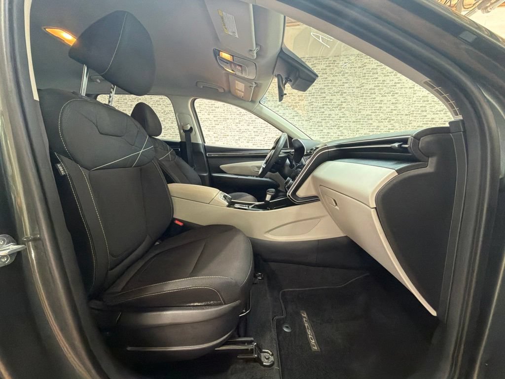 Used 2023 Hyundai Tucson SEL FWD image 11