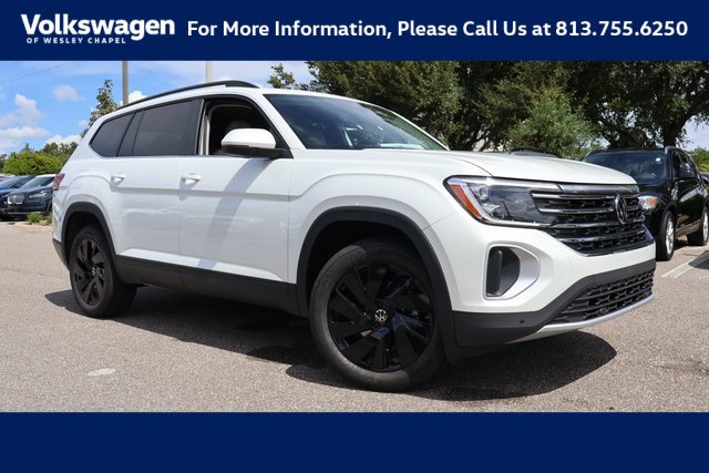 New 2026 Volkswagen Atlas SE image 1