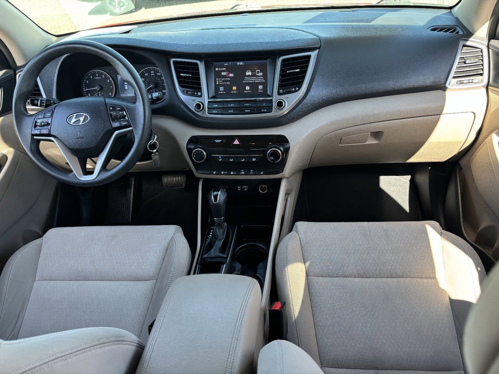 Used 2018 Hyundai Tucson SEL AWD/4WD image 16
