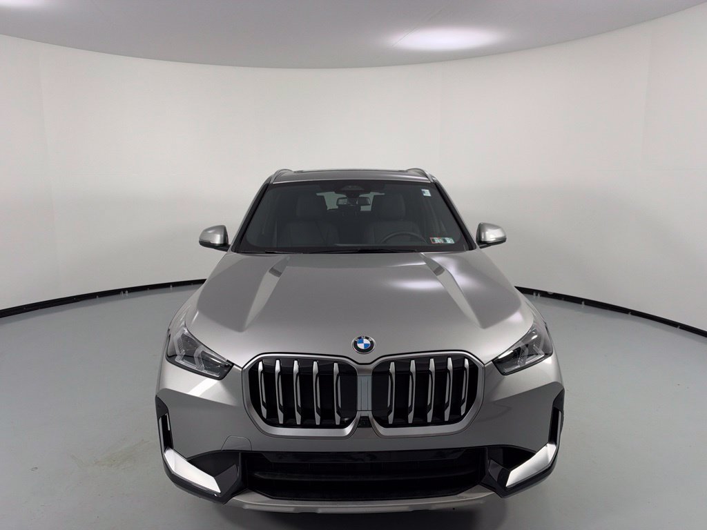 Certified 2026 BMW X1 xDrive28i w/ Technology Package AWD/4WD image 3