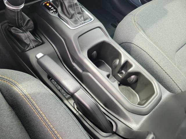 Used 2025 Jeep Wrangler Sport AWD/4WD image 26