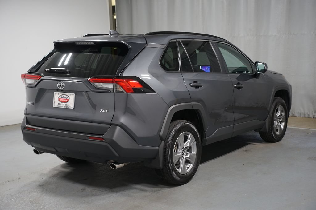 Used 2024 Toyota RAV4 XLE FWD image 8