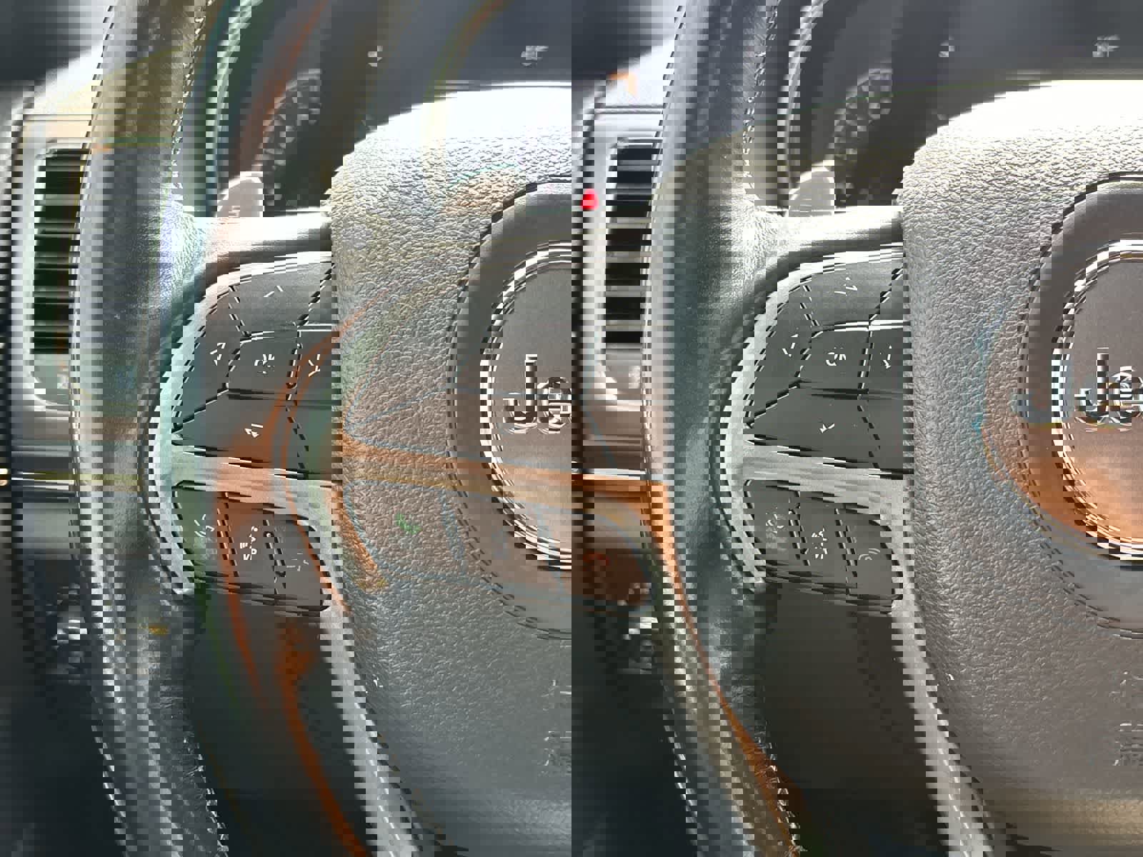 Certified 2020 Jeep Grand Cherokee Limited X image 12