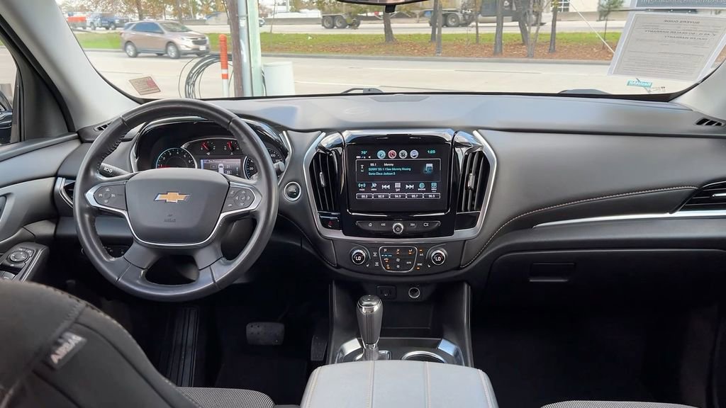 Used 2019 Chevrolet Traverse LT image 22