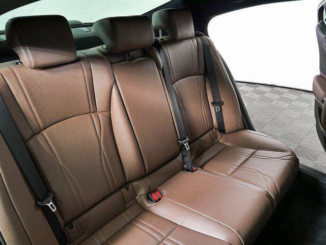 Used 2024 Lexus ES 350 Ultra Luxury w/ Accessory Package (Z2) FWD image 22