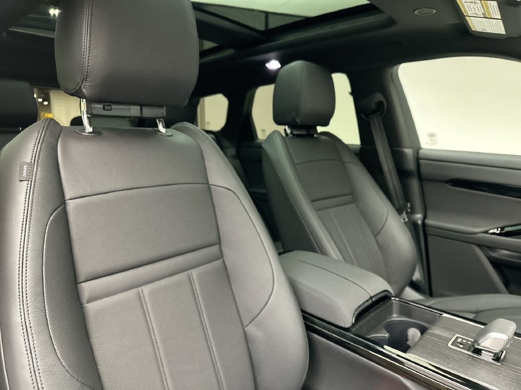 Certified 2026 Land Rover Range Rover Evoque S AWD/4WD image 6