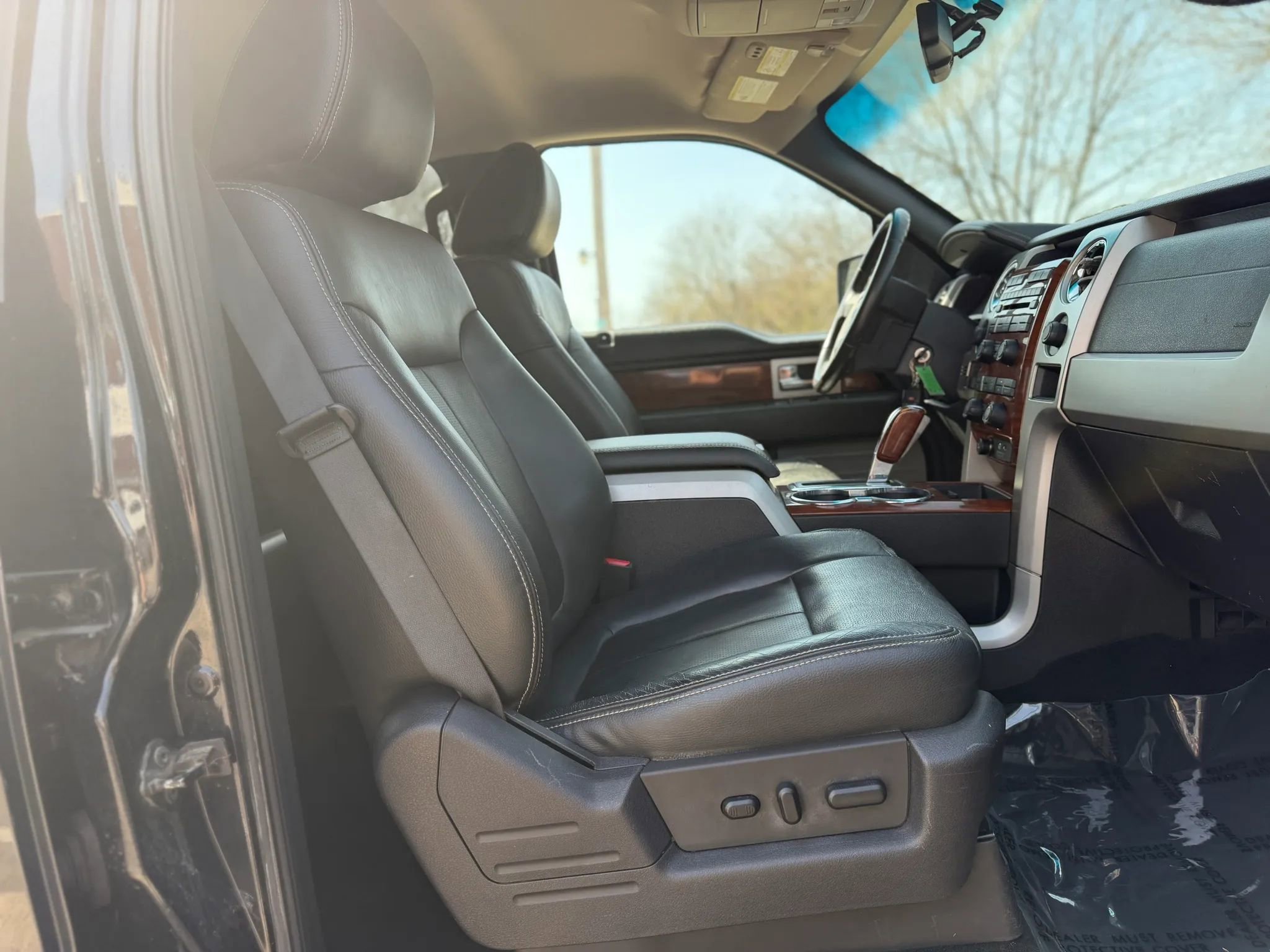 Used 2010 Ford F150 Lariat image 20