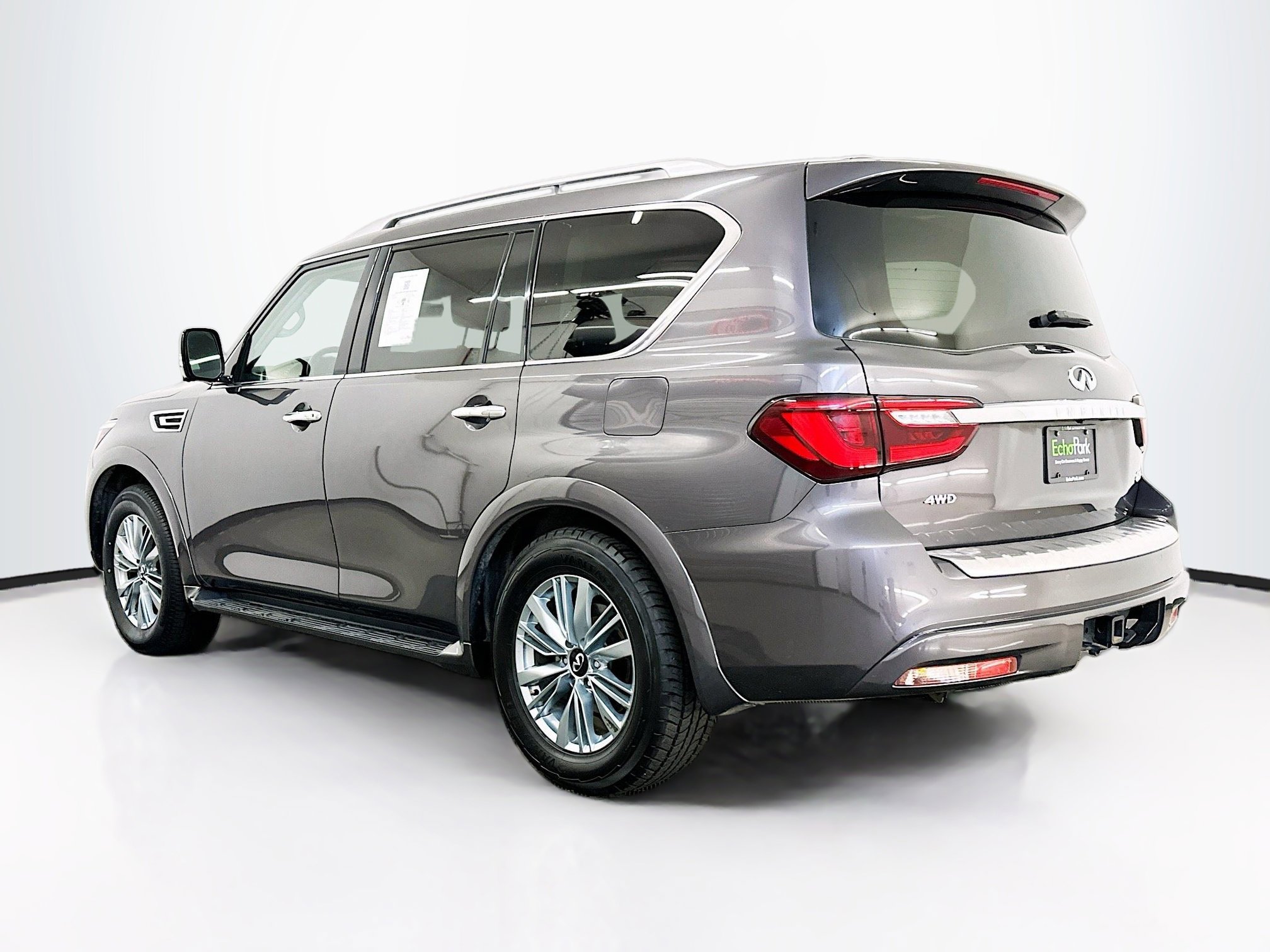 Used 2024 INFINITI QX80 Luxe image 5