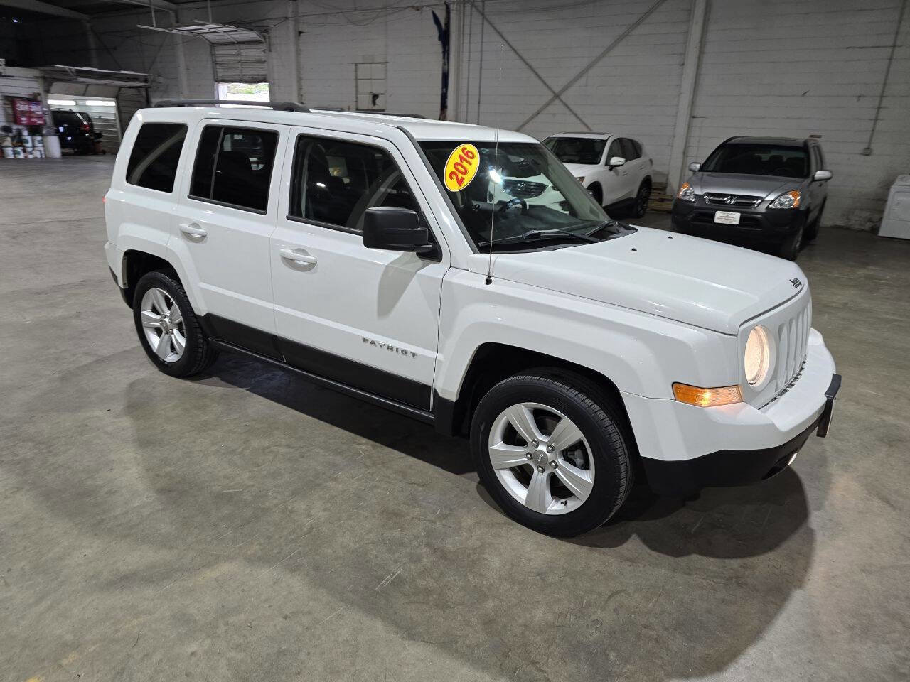 Used 2016 Jeep Patriot Latitude image 16