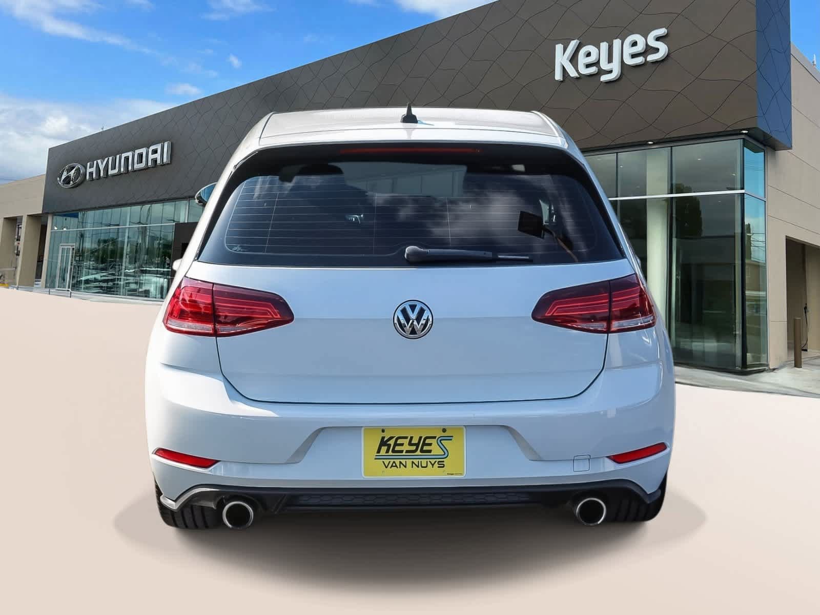 Used 2019 Volkswagen GTI SE FWD image 6