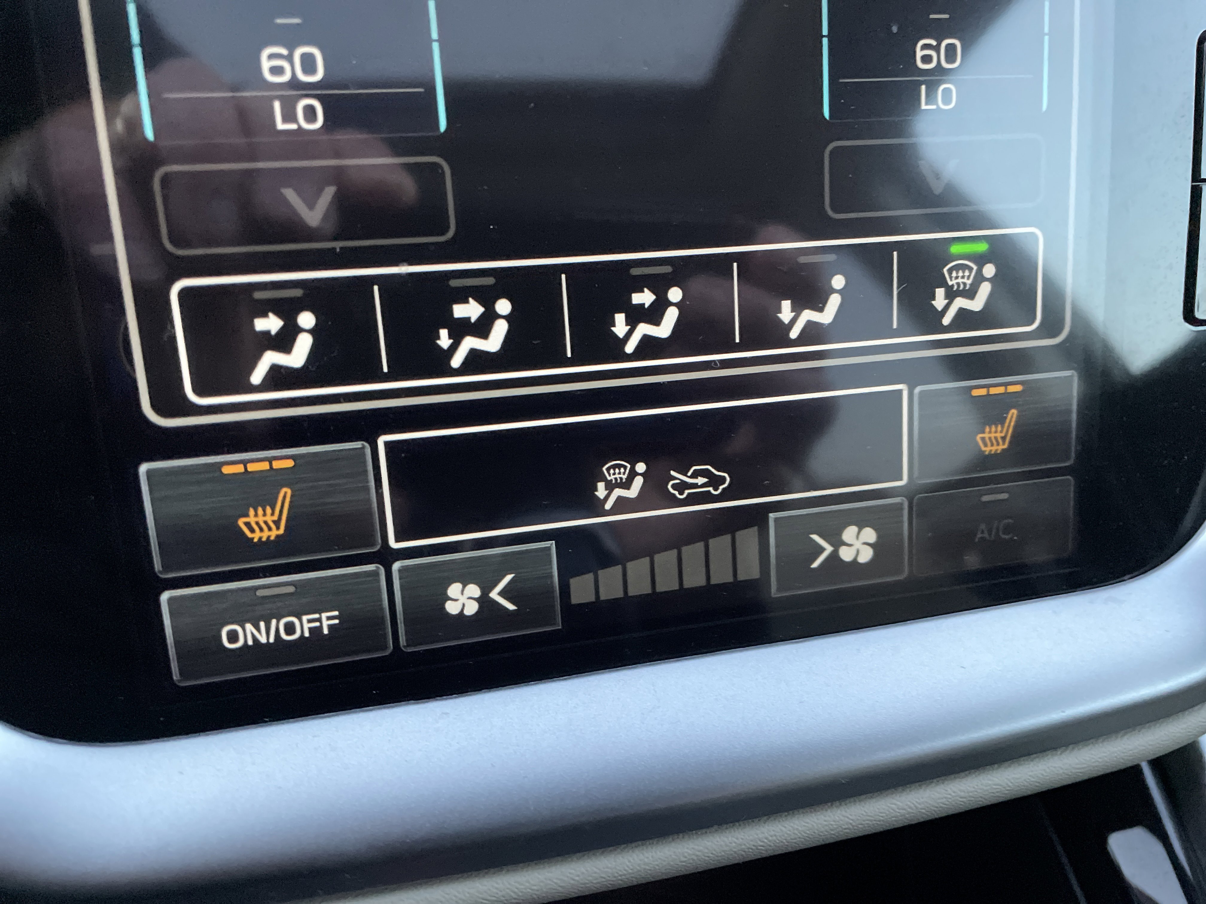 Certified 2025 Subaru Outback Premium image 30