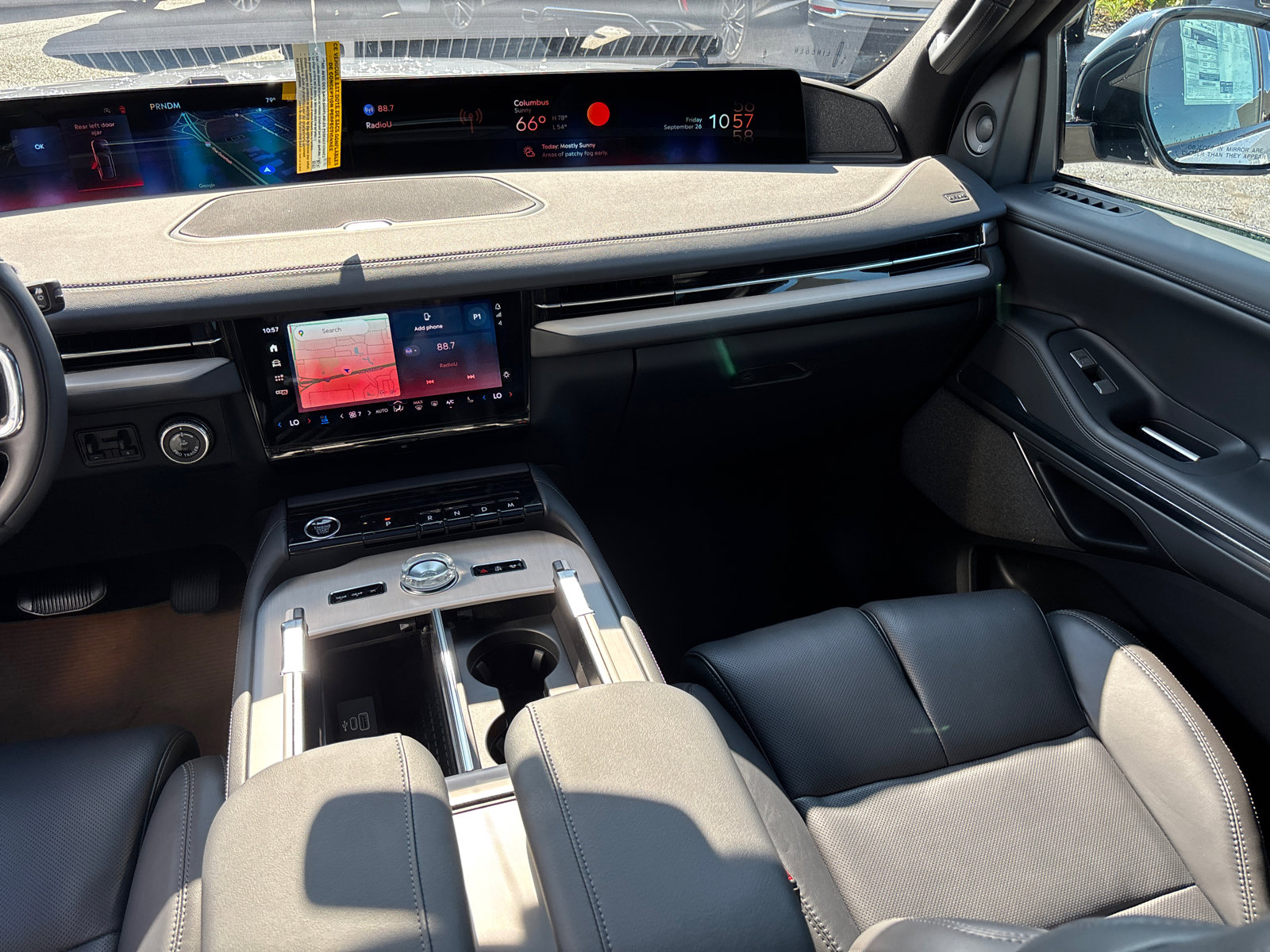 New 2025 Lincoln Navigator Reserve w/ Jet Appearance Package image 32