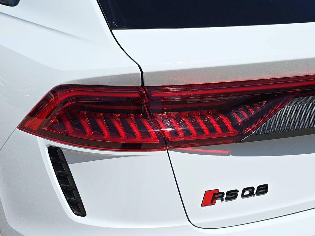 Certified 2024 Audi RS Q8 AWD/4WD image 37
