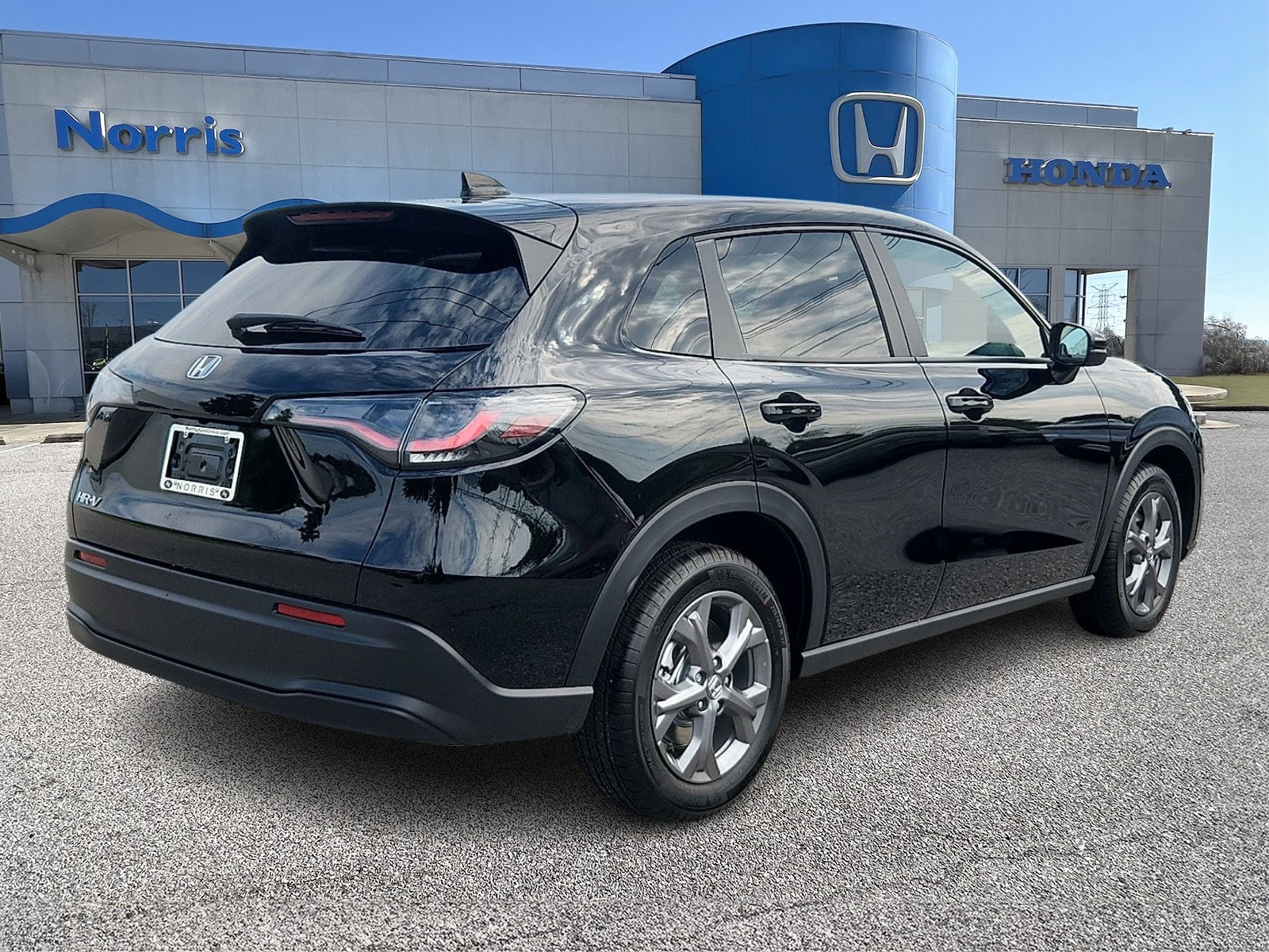 New 2027 Honda HR-V LX image 4